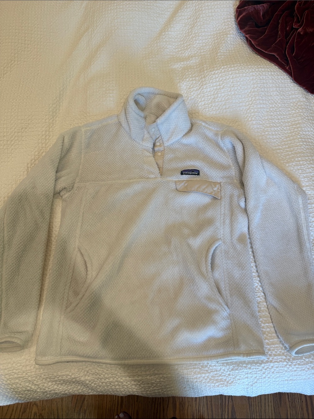 Patagonia Women’s Cream Crewneck Synchilla Pullover